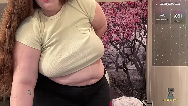 NotUrBabyMoms online show from 02/21/25, 10:04