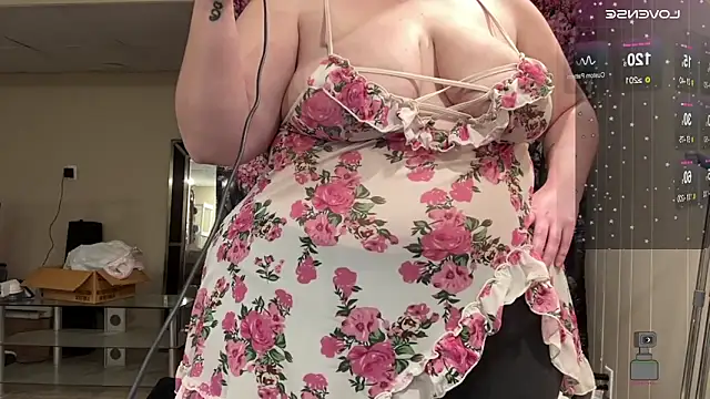 NotUrBabyMoms online show from 03/05/25, 07:17