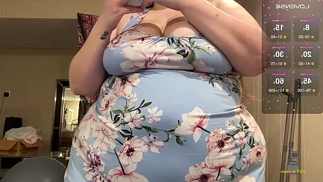 NotUrBabyMoms online show from 03/07/25, 03:18