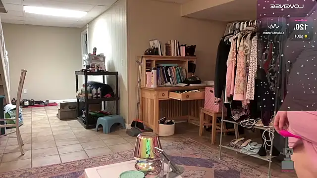 NotUrBabyMoms online show from 03/20/25, 04:31