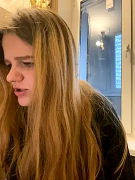 Snapshot of -MimmiLissa- chatting on 09/29/25, 02:55 -MimmiLissa- online show from 09/29/25, 02:55