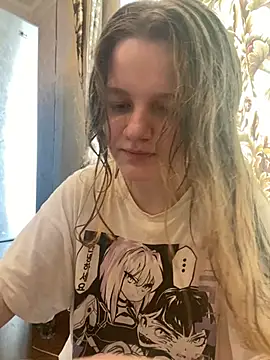 -MimmiLissa- online show from 05/13/26, 12:35