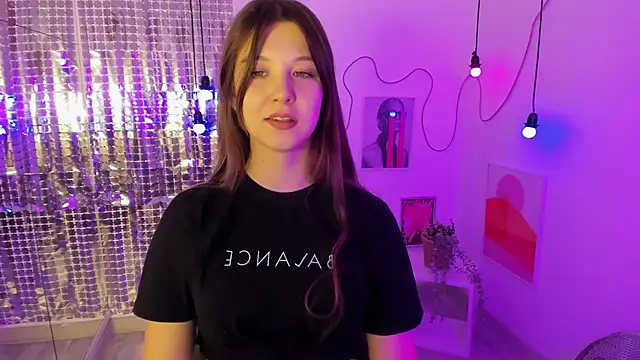 ElizaMild online show from 12/20/24, 01:11