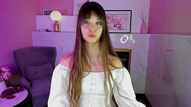 ElizaMild online show from 02/18/25, 07:30