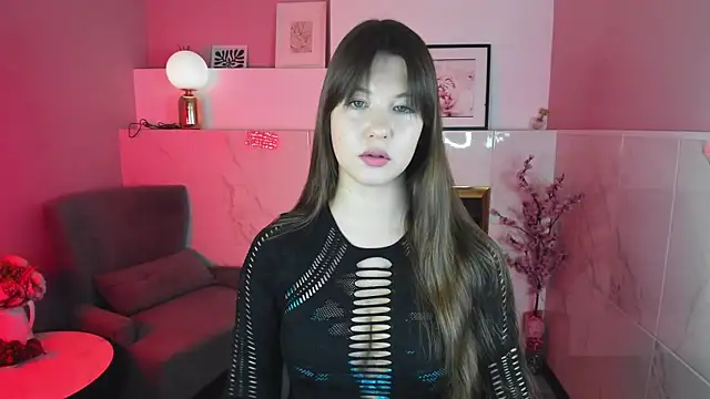 ElizaMild online show from 11/04/25, 01:32