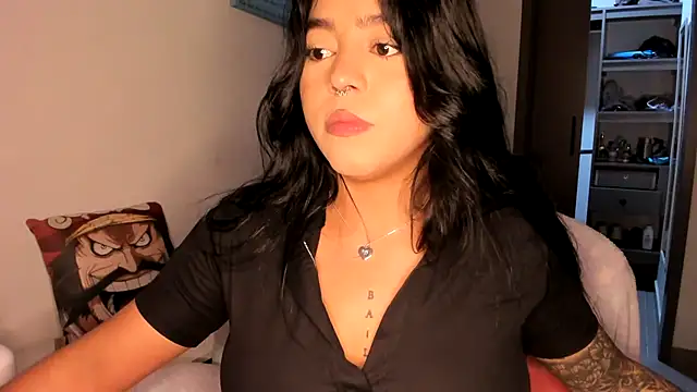 Snapshot of Naiara_sex chatting on 03/08/25, 06:54 Naiara sex online show from 03/08/25, 06:54