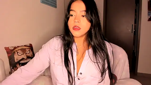Snapshot of Naiara_sex chatting on 03/10/25, 03:56 Naiara sex online show from 03/10/25, 03:56