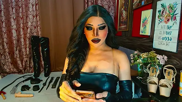 trixxielicious online show from 07/18/26, 06:23