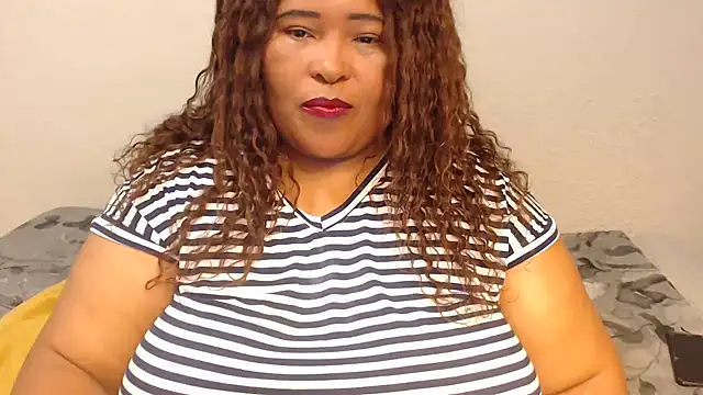 zandile online show from 12/18/24, 08:36