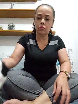 BadMicaela1 online show from 11/25/25, 05:07