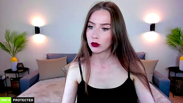 TheWoman   online show from 06/24/26, 10:14