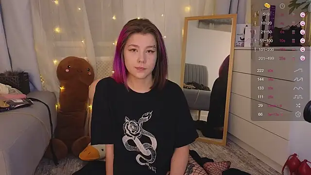 Mira Falls online show from 12/22/24, 04:06