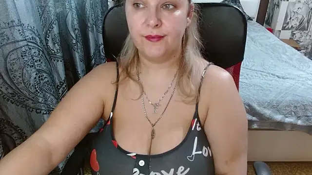 Snapshot of Boolochka chatting on 01/15/26, 12:32 Boolochka online show from 01/15/26, 12:32