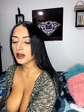 Shantal Lovee online show from 10/24/25, 12:52