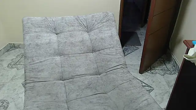 antara hotgirl online show from 12/14/25, 10:03