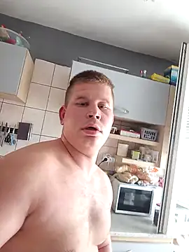 Snapshot of Milda121 chatting on 09/27/25, 09:03 Milda121 online show from 09/27/25, 09:03