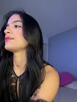 Snapshot of Sammy_pink chatting on 10/12/25, 01:15 Sammy pink online show from 10/12/25, 01:15