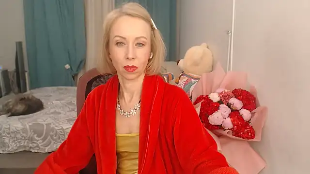 LuxuryNika online show from 02/03/25, 05:14