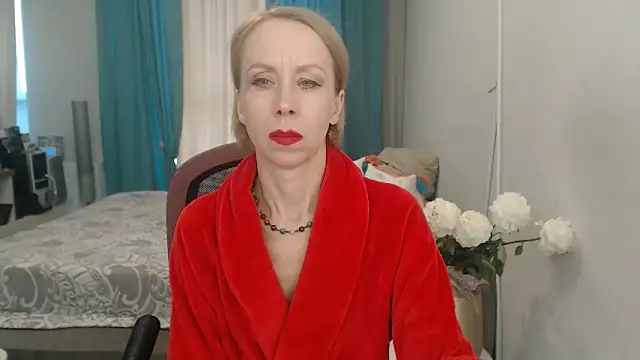 LuxuryNika online show from 05/16/26, 03:00