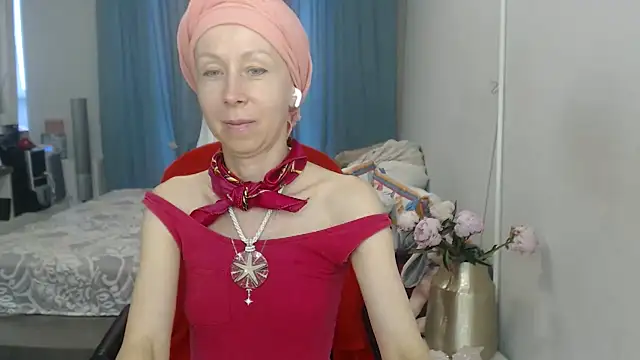 LuxuryNika online show from 07/15/26, 02:22