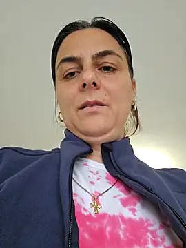 IsabelleCraft online show from 11/21/25, 11:53