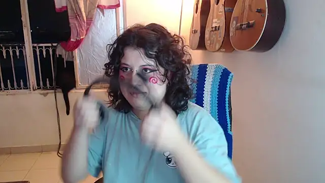 Smoke trip Alicia online show from 10/16/25, 03:40