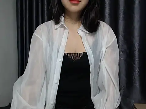 Snapshot of Bigg_Pussyy_Catt chatting on 03/21/25, 03:55 Bigg Pussyy Catt online show from 03/21/25, 03:55