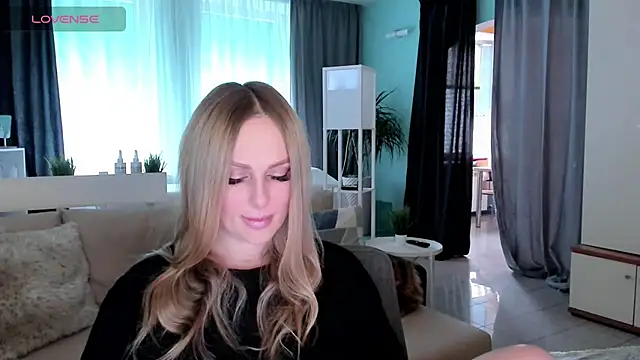 Libby Nora online show from 03/04/25, 01:59