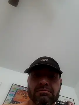 hottie212xh online show from 12/07/24, 05:31