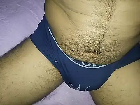 robertocastillo-2017 online show from 09/15/25, 04:01