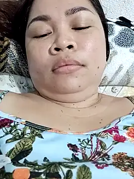 XXLorie 02 online show from 01/26/25, 01:31