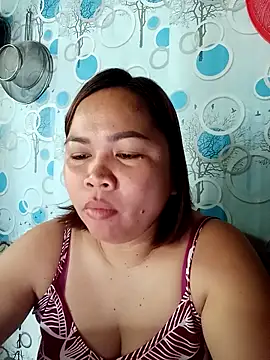 XXLorie 02 online show from 11/09/25, 11:58