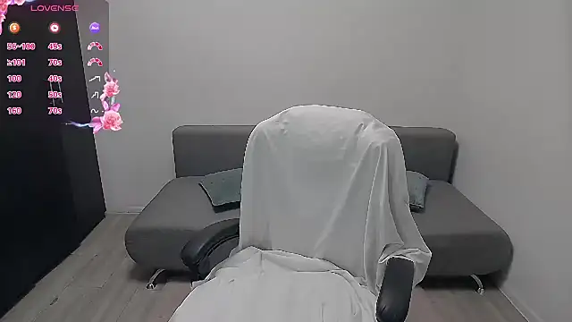 erikaerika online show from 07/24/26, 07:17