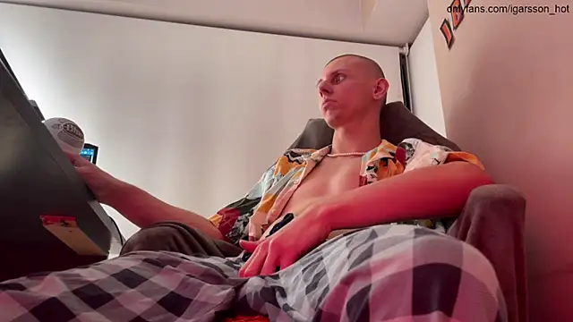 vladdymeow online show from 10/28/25, 12:47