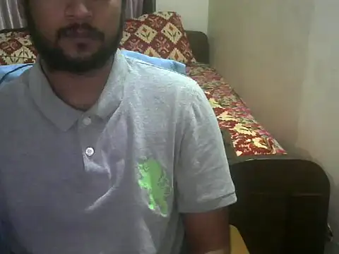 Snapshot of hornysoul6969696 chatting on 11/01/25, 11:34 hornysoul6969696 online show from 11/01/25, 11:34