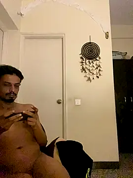 Snapshot of Talha266 chatting on 10/27/25, 10:14 Talha266 online show from 10/27/25, 10:14