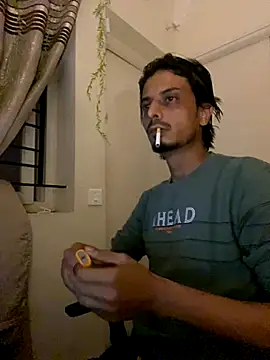 Snapshot of Talha266 chatting on 11/19/25, 08:53 Talha266 online show from 11/19/25, 08:53