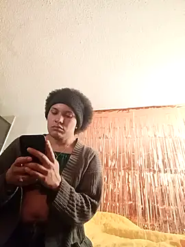 LUNAdeMARTE online show from 11/16/25, 09:09