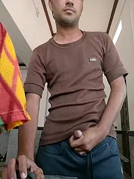 Snapshot of HotBoyOm chatting on 12/14/25, 08:41 HotBoyOm online show from 12/14/25, 08:41