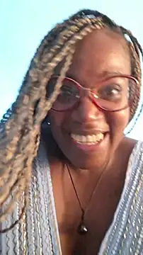 Adrilovechocolate online show from 02/13/26, 10:06