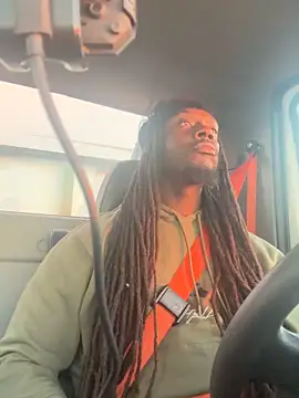 Snapshot of blue5455 chatting on 11/04/25, 12:48 blue5455 online show from 11/04/25, 12:48