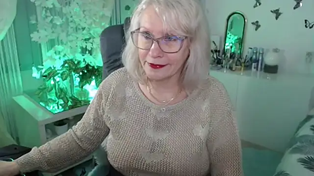 Ghertrude52 online show from 02/03/26, 06:51