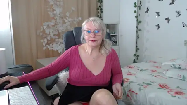 Ghertrude52 online show from 05/10/26, 04:28