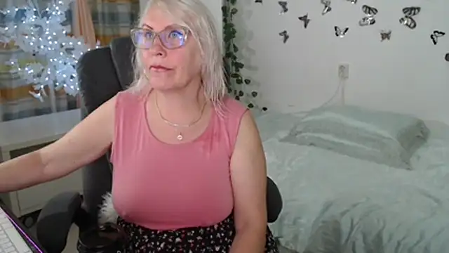 Ghertrude52 online show from 06/20/26, 04:26