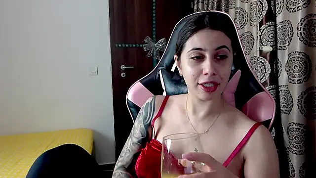 RoseDiamond06 online show from 12/12/24, 01:17