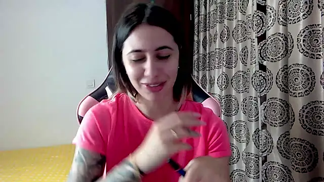 RoseDiamond06 online show from 12/15/24, 02:27