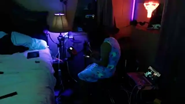 AerobicSleeve online show from 05/17/26, 06:00