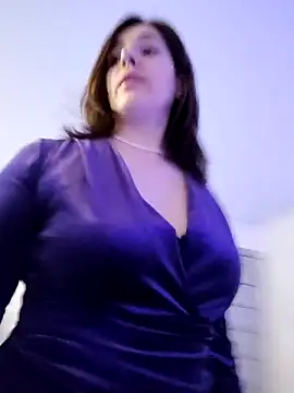 Snapshot of EvaXOAir chatting on 02/01/26, 02:10 EvaXOAir online show from 02/01/26, 02:10