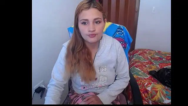 Snapshot of Mia_davis01 chatting on 02/01/25, 02:45 Mia davis01 online show from 02/01/25, 02:45