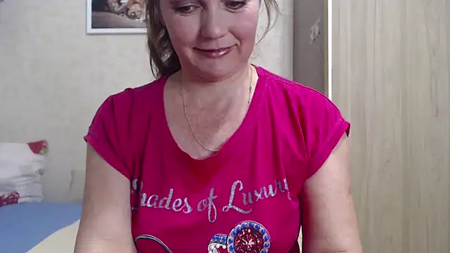 SheLion online show from 10/17/25, 04:53